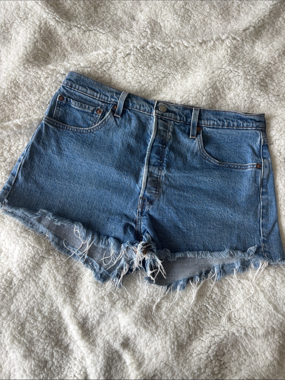 Levi’s 501 Medium-Wash Shorts